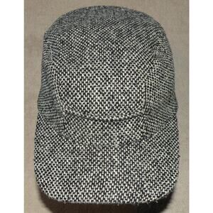 Crown Cap Dry Ice Wool Blend Trapper Hat Tweed Black White Ear Flaps Canada